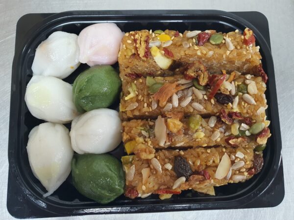 도시락 (꿀떡+약식)